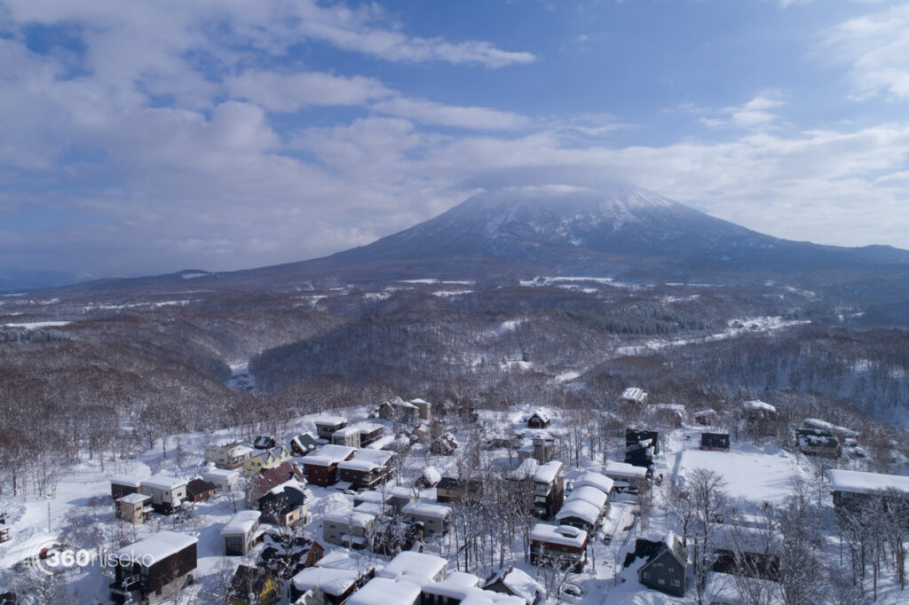 Lower Hirafu Village & Mt.Yotei, 22 December 2017