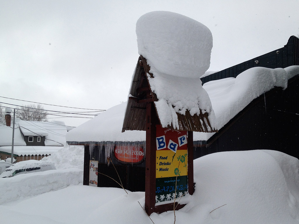 Barunba Bar sign snow mushroom, 19 December 2012