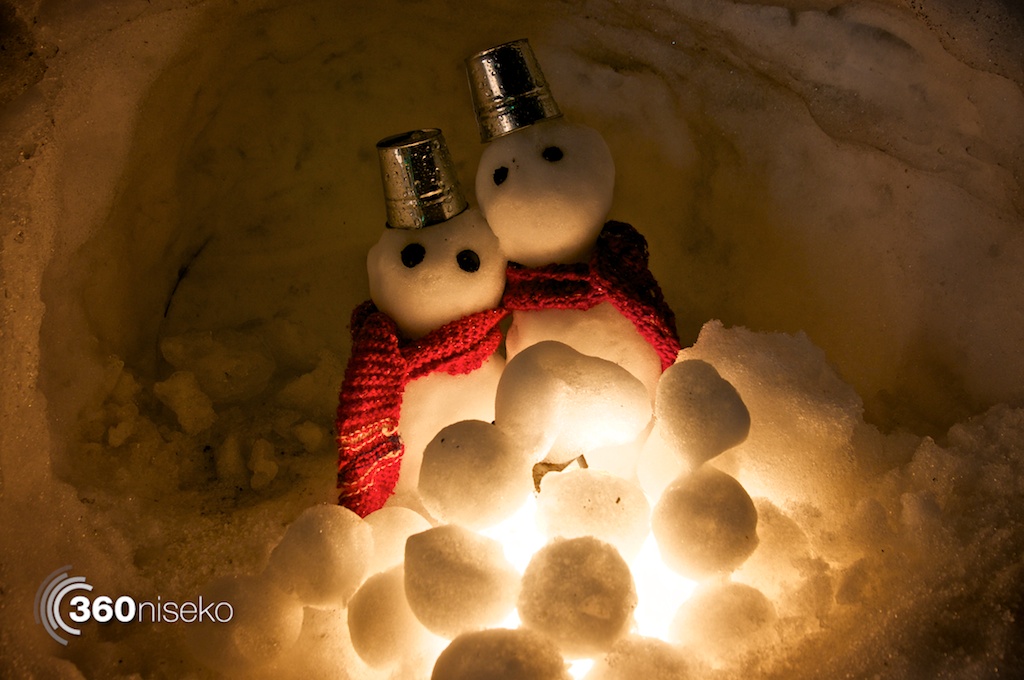 Otaru-Snow-Light-Path-Snowmen