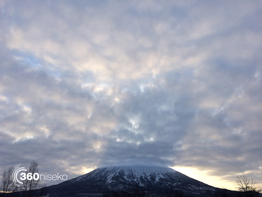 Mt.Yotei casting a nice shadow, 21 February 2015