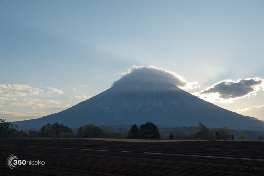 Mt.Yotei with a nice smearing of the fresh stuff, 18 October 2017