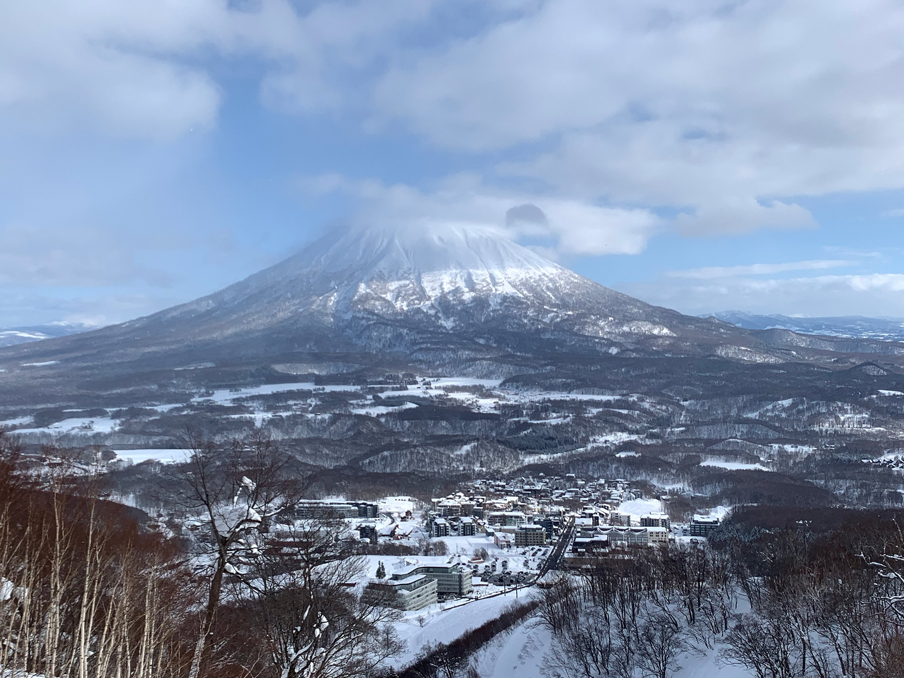 Niseko Snow Report, 25 January 2022
